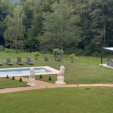 La Tour Carree D'Un Chateau Auzouer-en-Touraine Kültér fotó