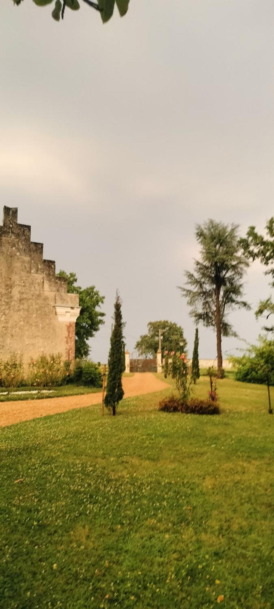 La Tour Carree D'Un Chateau Auzouer-en-Touraine Kültér fotó